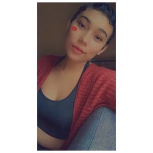 Meet your Posher, Marissa